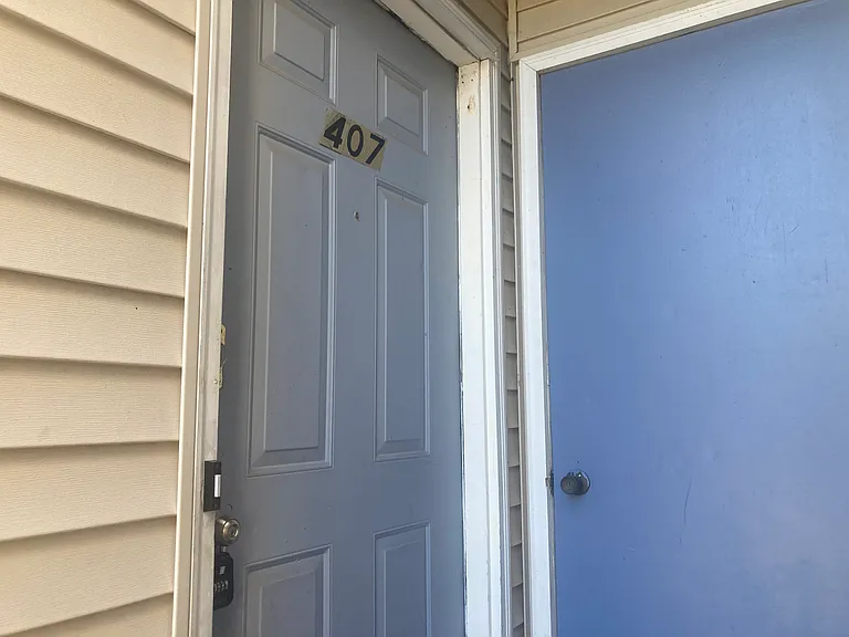 610 Noahs Rd #407 — Photo 3