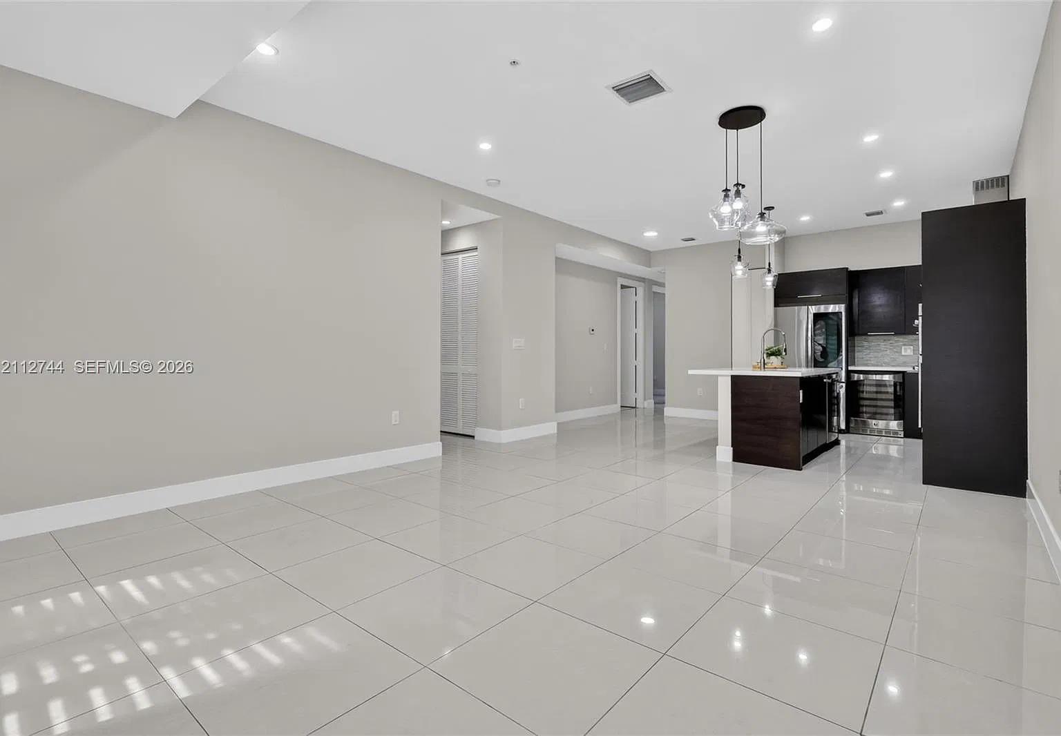 Landmark At Doral Condo — Photo 3