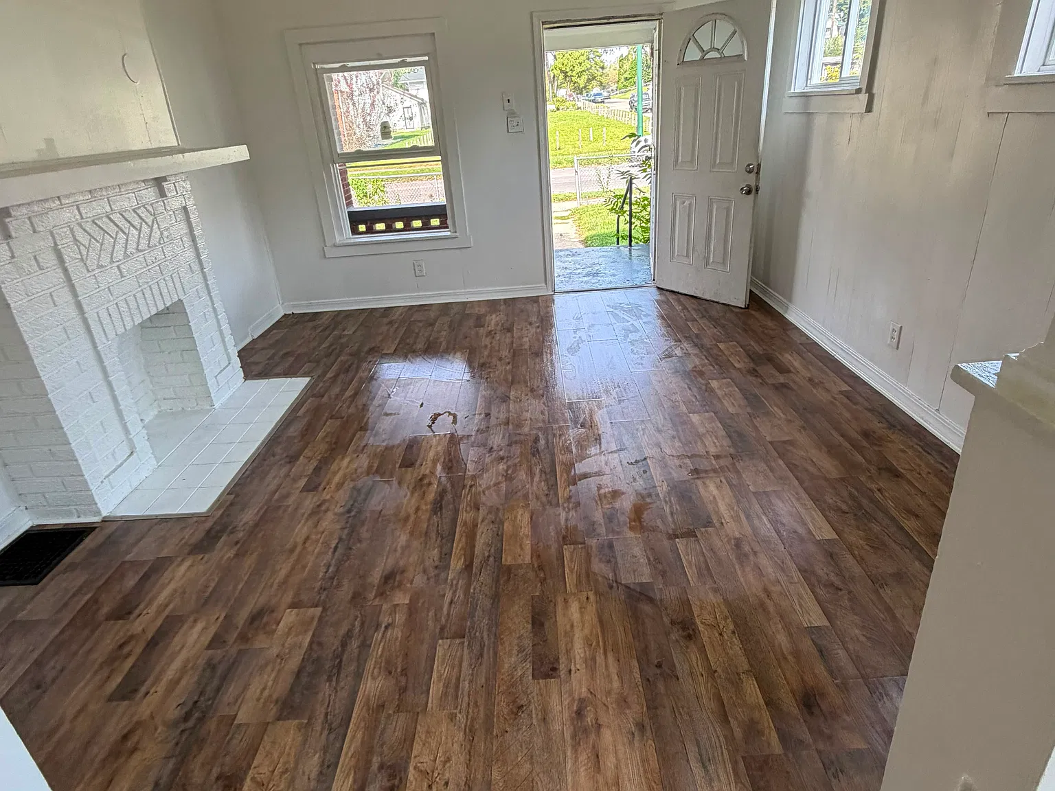 3 bed, 1300 sqft, $1,200 — Photo 3