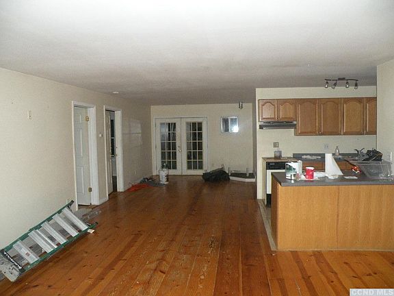 5th image of 618 Bean River Road