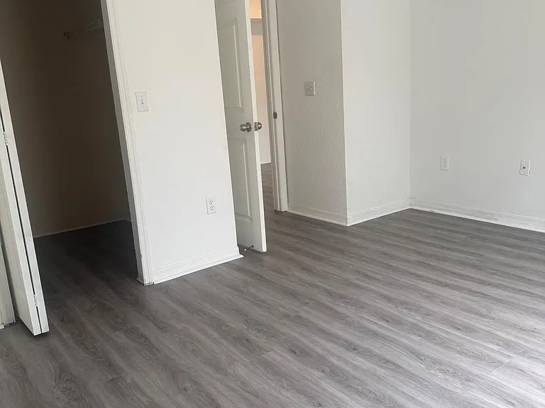 5959 Westgate Dr #1524 — Photo 3