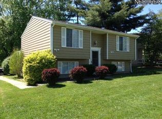 1766 Arbor Dr #1766, Mineral Ridge, OH