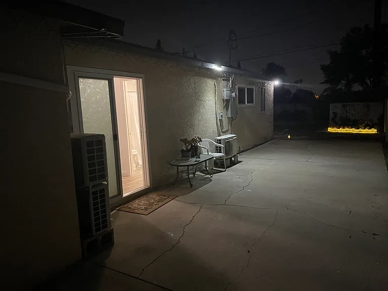 16214 E Edna Pl — Photo 3