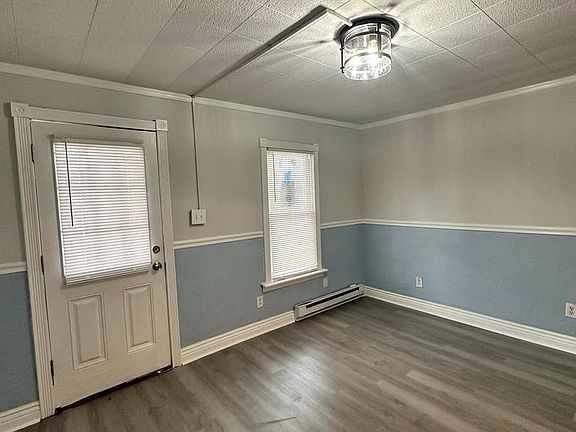 4th image of 813 Dale St