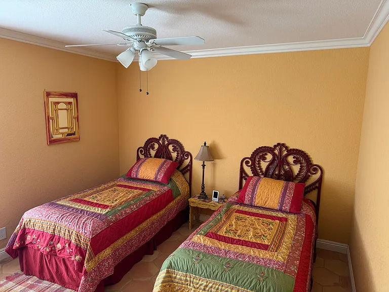 Twin room