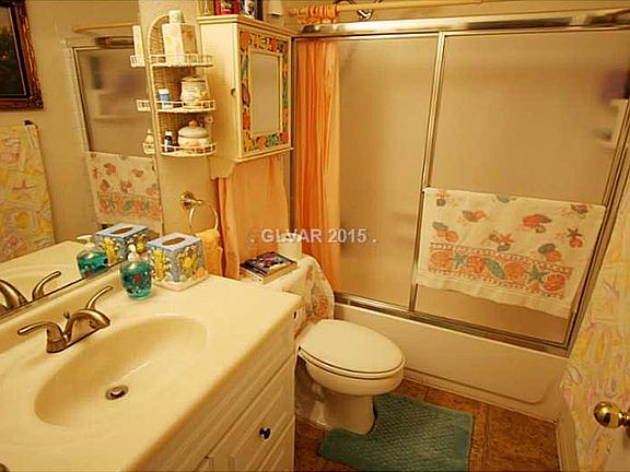 5th image of 8062 Red Barn Dr