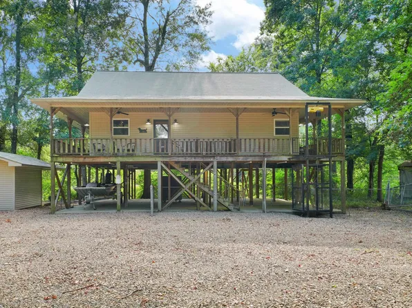 186 Riverview Dr, Horatio, AR 71842