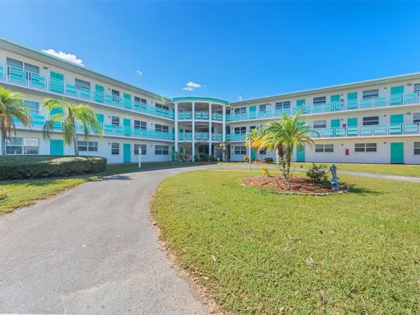 1950 59th Ave N APT 318, Saint Petersburg, FL 33714
