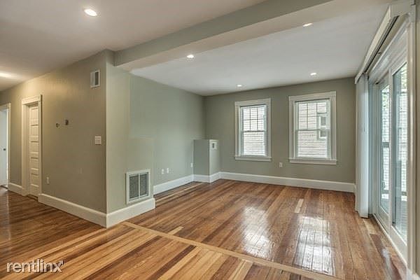 34 Bay #2 Boston (Dorchester) Unit Photo 4