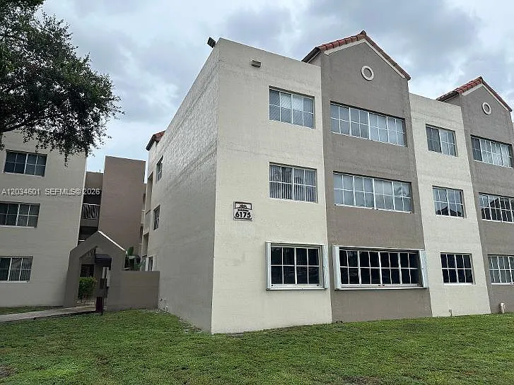 Mirassou Condo — Photo 2