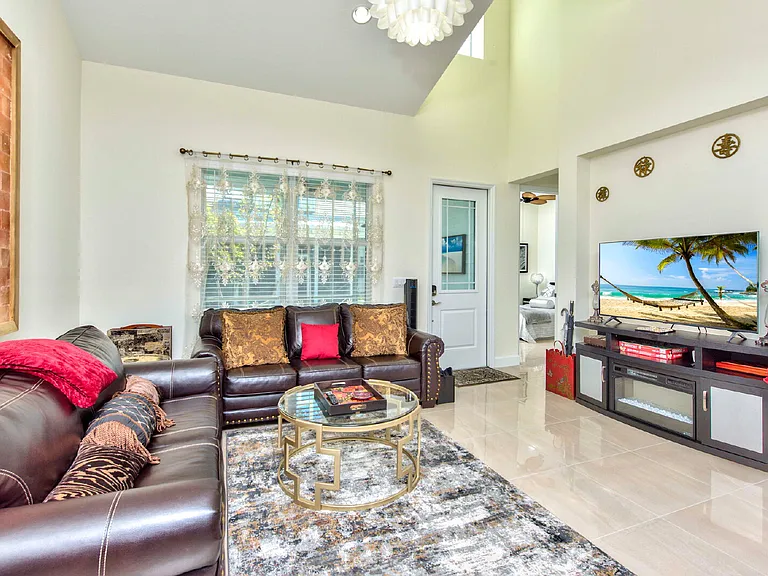 7204 Cayo Coco Ln — Photo 7