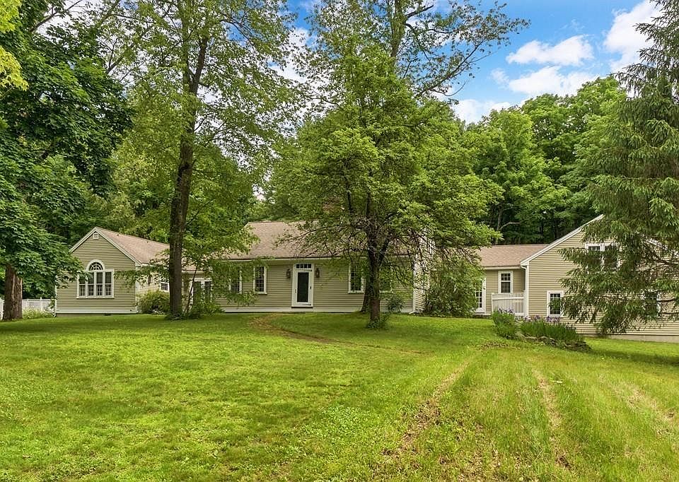 13 Elliott Rd, Sterling, MA 01564 | Zillow