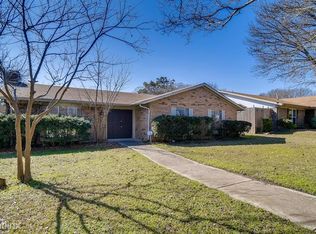 2700 Raintree Dr, Plano, TX 75074