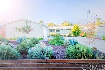 1st image of 2237 Academy Ave