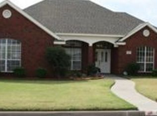1100 Dove Ln, Burkburnett, TX 76354