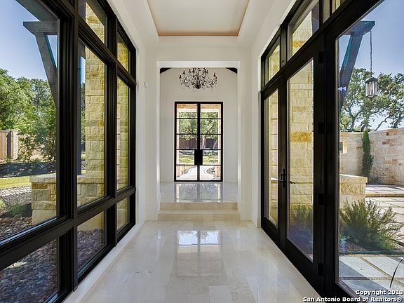 4th image of 102 Winding Ln