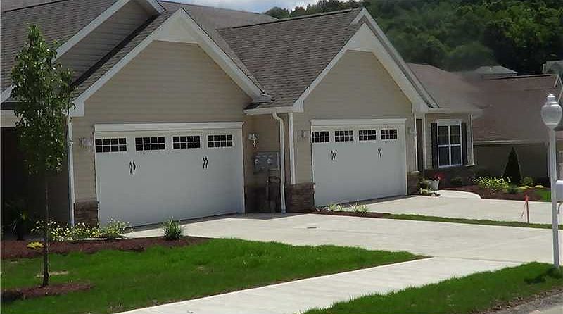 2nd image of 425 Chestnut Lane A13 Allegheny Twp