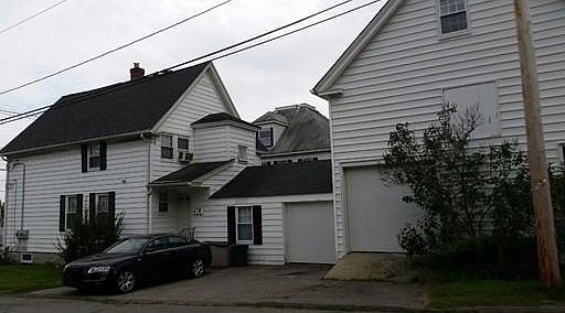 2nd image of 377 Lowell St