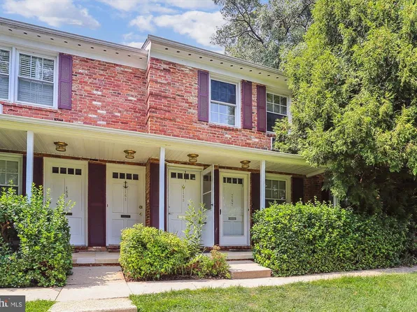 159 Talbott St #159, Rockville, MD 20852