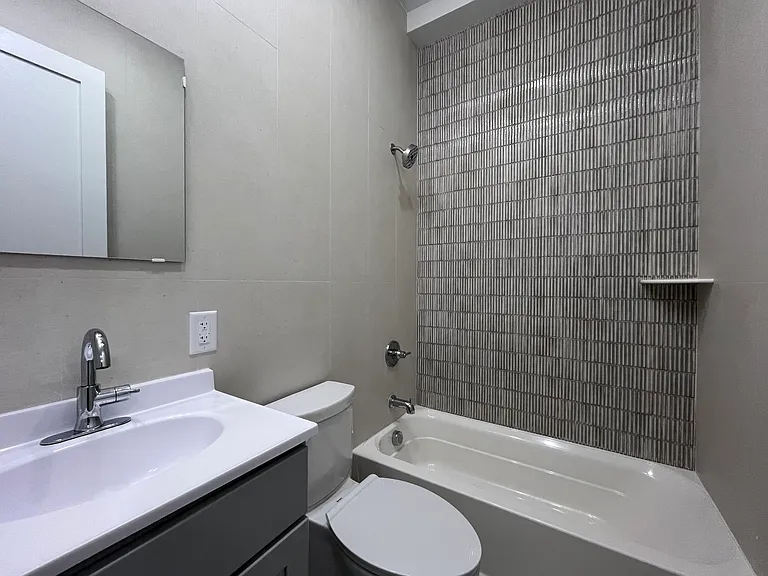 40 Lembeck Ave #4 — Photo 6
