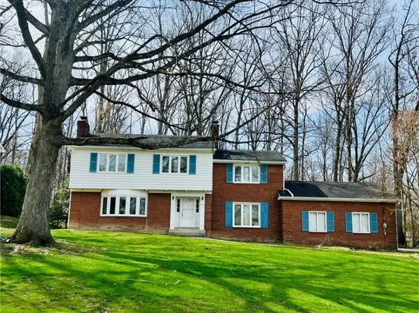 8502 Deer Creek Ln NE, Warren, OH 44484