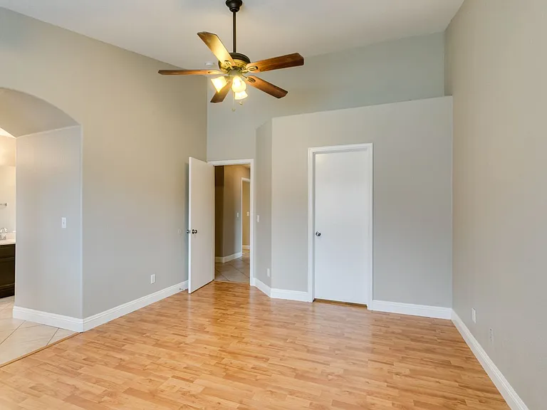 437 Waterwheel Falls Dr — Photo 36