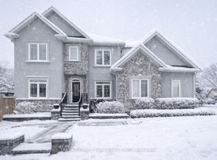 1 Centre St W, Whitby, ON L1M 1C1