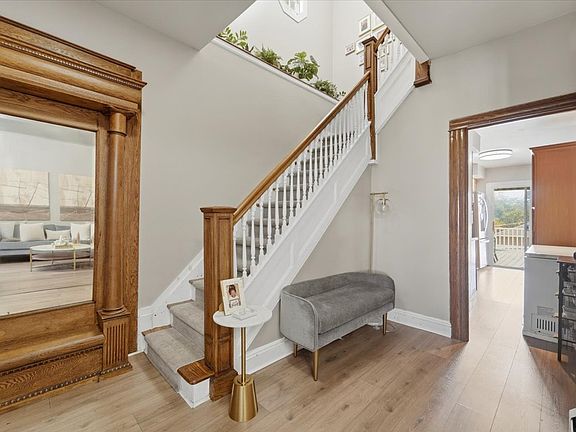 3rd image of 87 Curie Ave