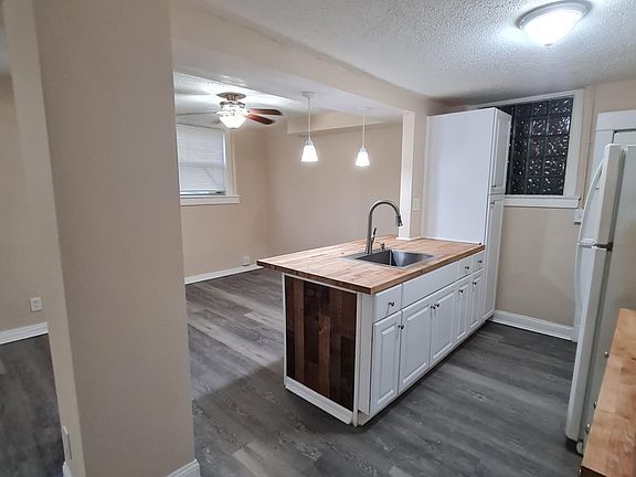 2nd image of 11124 Clifton Blvd Unit 10