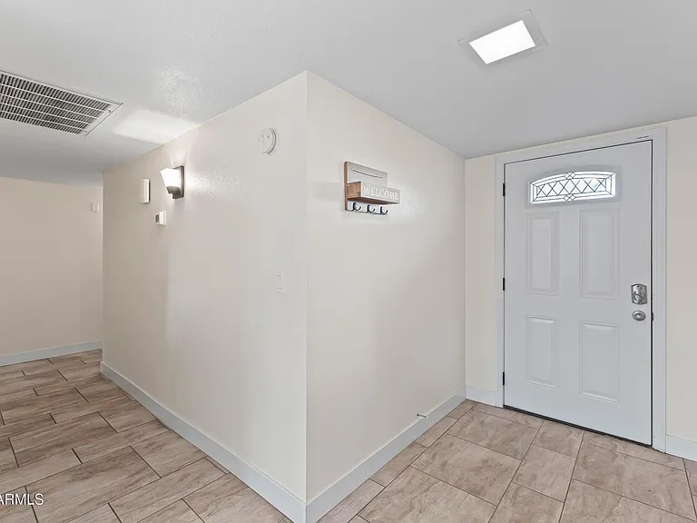 5245 E Acoma Dr — Photo 7