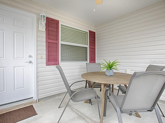 4th image of 2442 Overstreet Pl