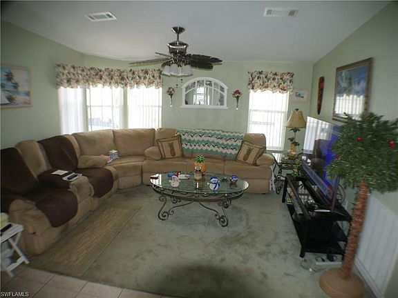 2nd image of 215 Misty Ln