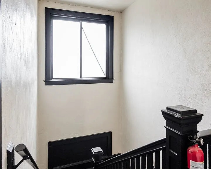 Kirkwood Apartments — Photo 33