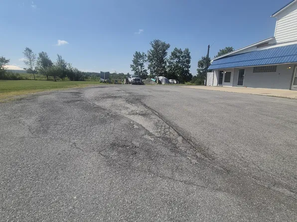 4440 Clear Shade Dr #1, Windber, PA 15963