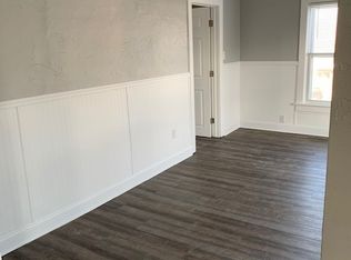 613 High St, Fairport Harbor, OH 44077