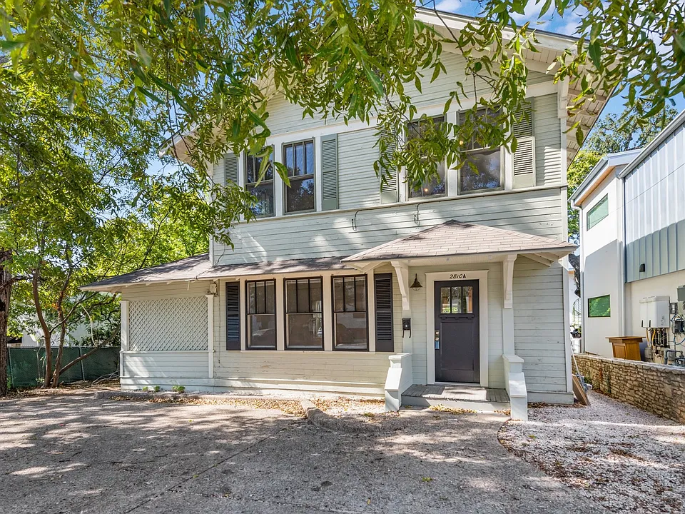 2810 San Pedro Street