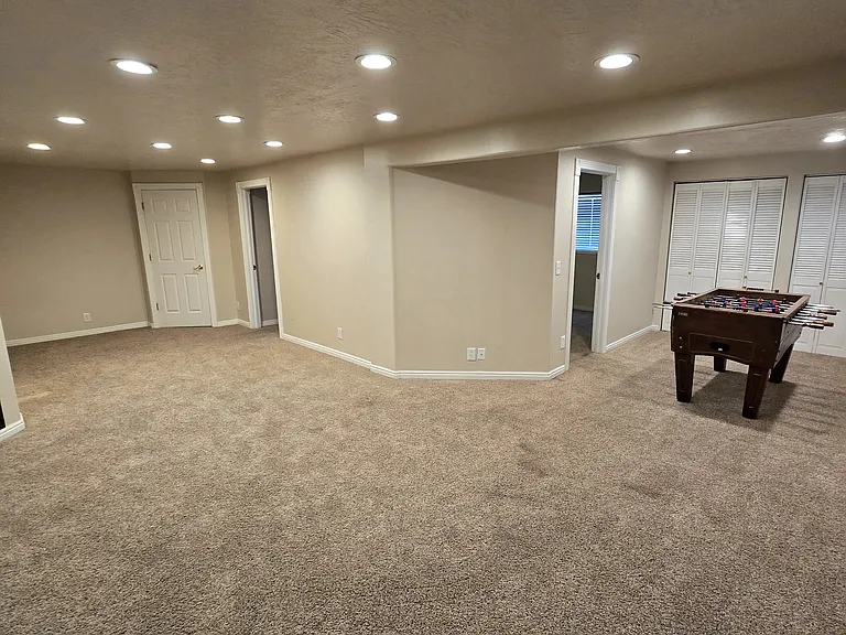 3062 S 150 E — Photo 23