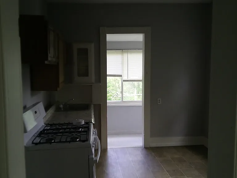 299 S Main St #3 — Photo 3