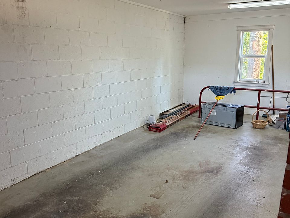 One Car Garage
