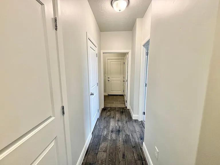 3657 S Sochi Ln — Photo 6