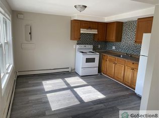 120 Orchard St APT D, Springfield, MA 01107