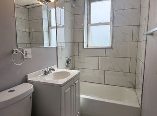7450 South Maryland Avenue/824 E 75th St, Chicago, IL 60619