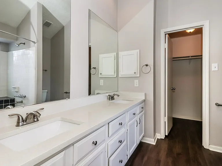 19411 Winding Branch Dr — Photo 10