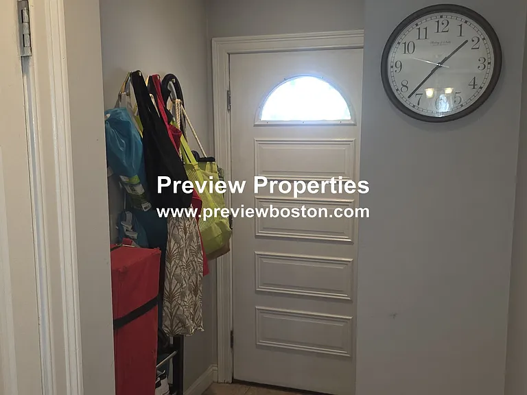 321 N Harvard St #P — Photo 18