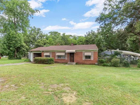 200 Ruzelle St, Warner Robins, GA 31093