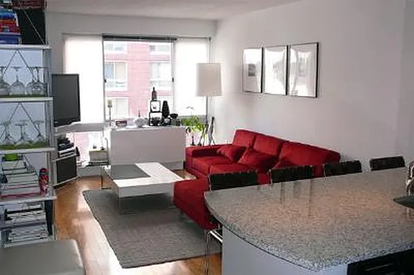 Rented by Corcoran | media 31