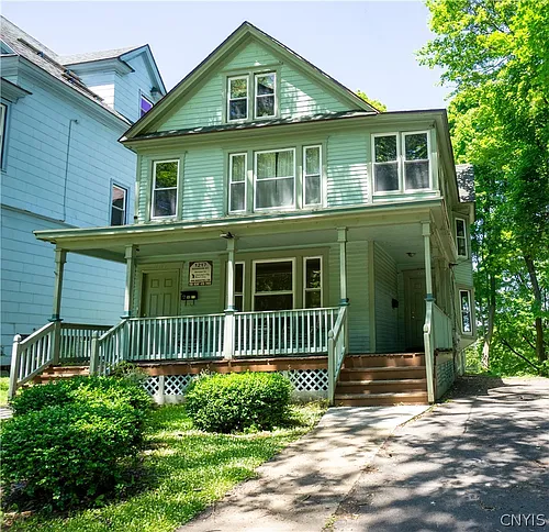 1217.5 Madison St Photo 1
