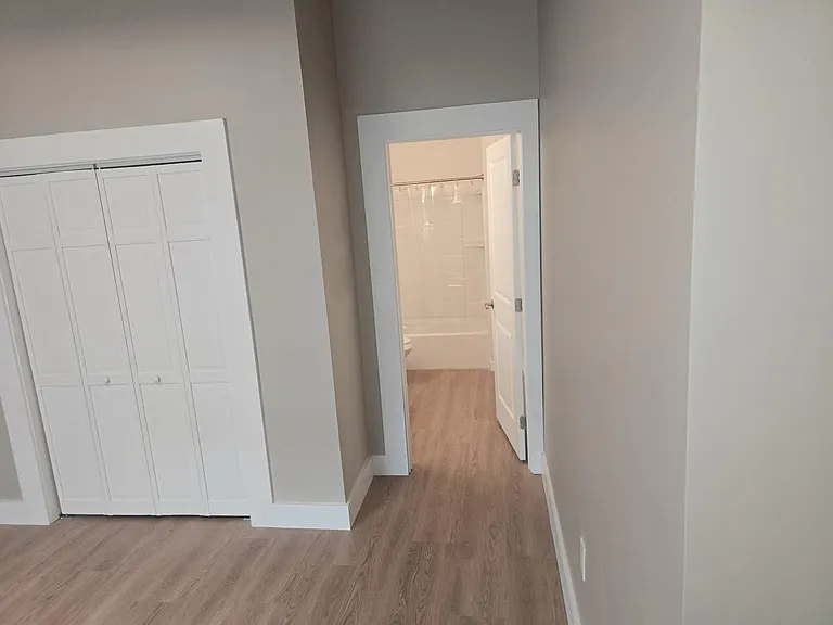 2122 N Pine St #1 — Photo 13