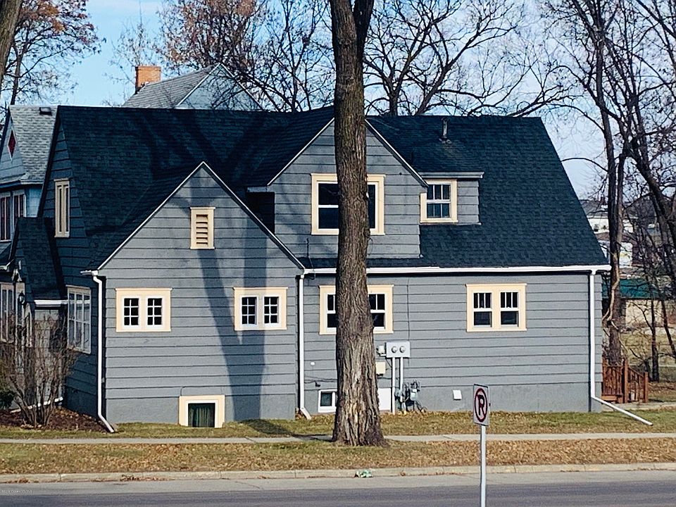 2nd image of 523 S Mill St