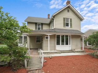 546-548 N Riverside Rd, Highland, NY 12528